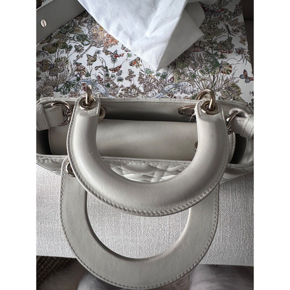 Dior Lady Dior Medium Crossbody Purse, Authentic White with Gold Hardware - Picture 6 of 10